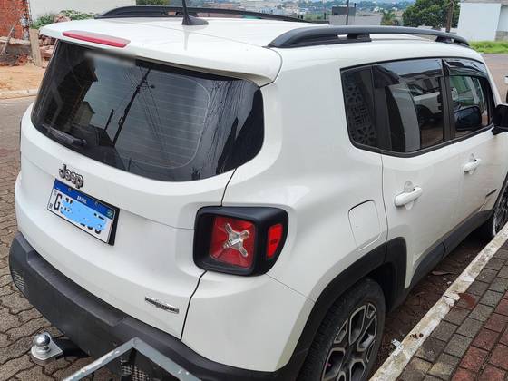 JEEP RENEGADE 1.8 16V FLEX LONGITUDE 4P AUTOMÁTICO